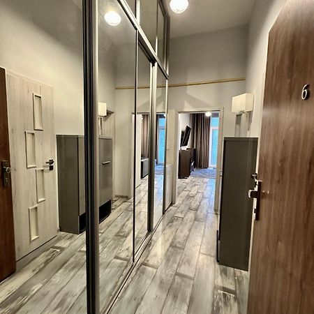 Royal City Centre Apartment Πόπραντ Εξωτερικό φωτογραφία