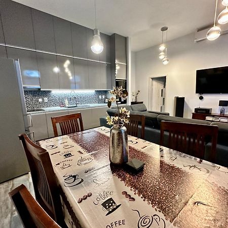Royal City Centre Apartment Πόπραντ Εξωτερικό φωτογραφία