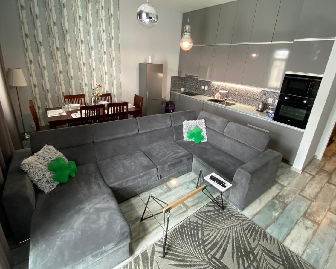 Royal City Centre Apartment Πόπραντ Εξωτερικό φωτογραφία