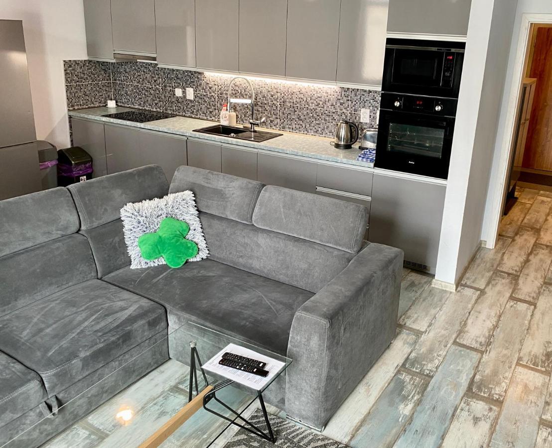 Royal City Centre Apartment Πόπραντ Εξωτερικό φωτογραφία