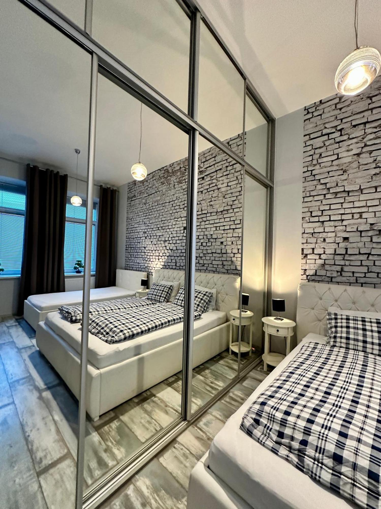 Royal City Centre Apartment Πόπραντ Εξωτερικό φωτογραφία