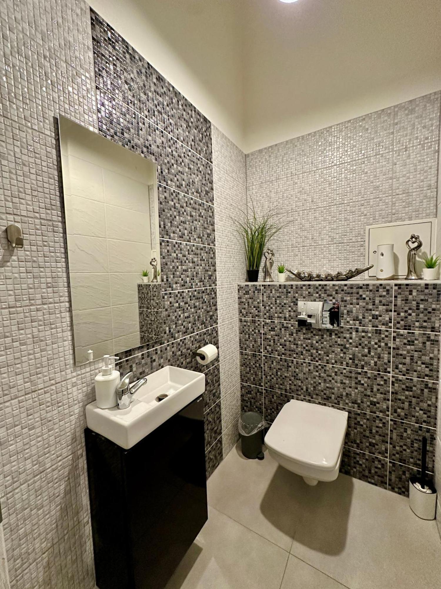 Royal City Centre Apartment Πόπραντ Εξωτερικό φωτογραφία