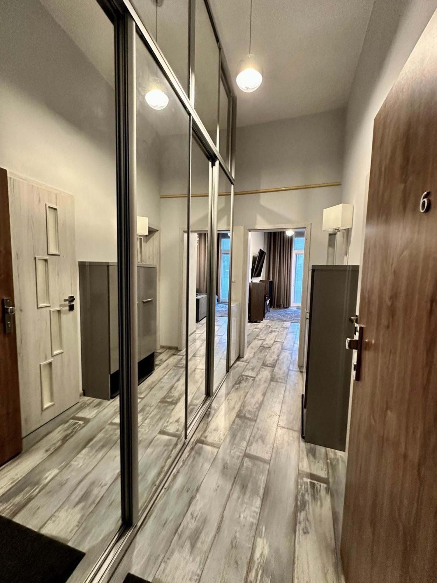 Royal City Centre Apartment Πόπραντ Εξωτερικό φωτογραφία